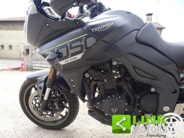 TRIUMPH Tiger Sport 1050