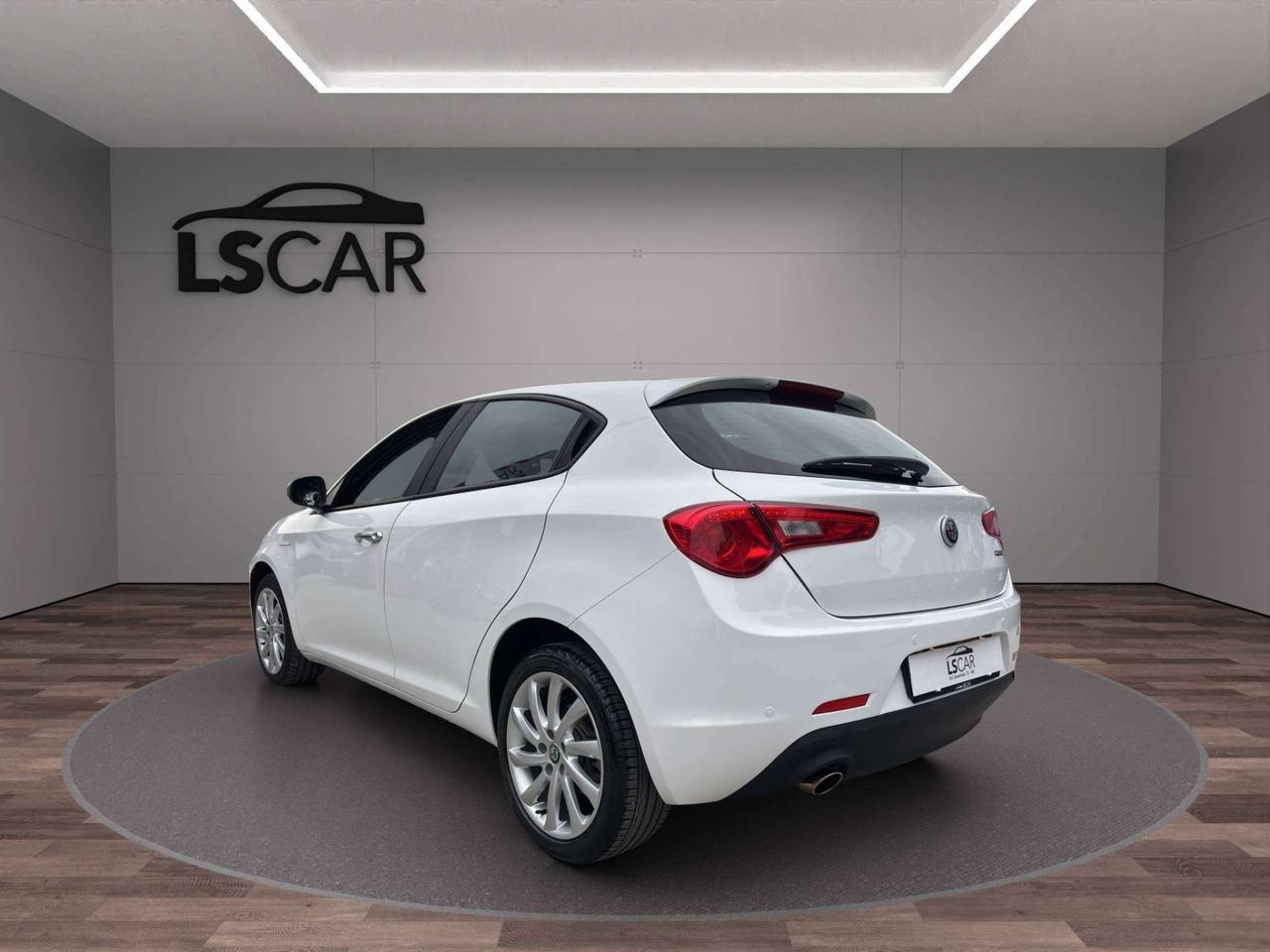 Alfa Romeo Giulietta 1.6 jtdm Super 120cv - Ottime condizioni - Promo finanziamento
