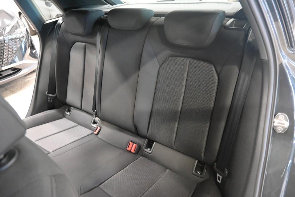 AUDI A3 SPORTBACK 30 TDI 115CV 6M. BUSINESS ADVANCED ( FARI LED - VIRTUAL COCKPIT - CRUISE - NAVI - MIRROR - SENSORI POST. )