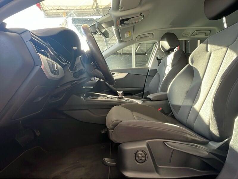 Audi A4 2.0 30 TDI BUSINESS S TRONIC