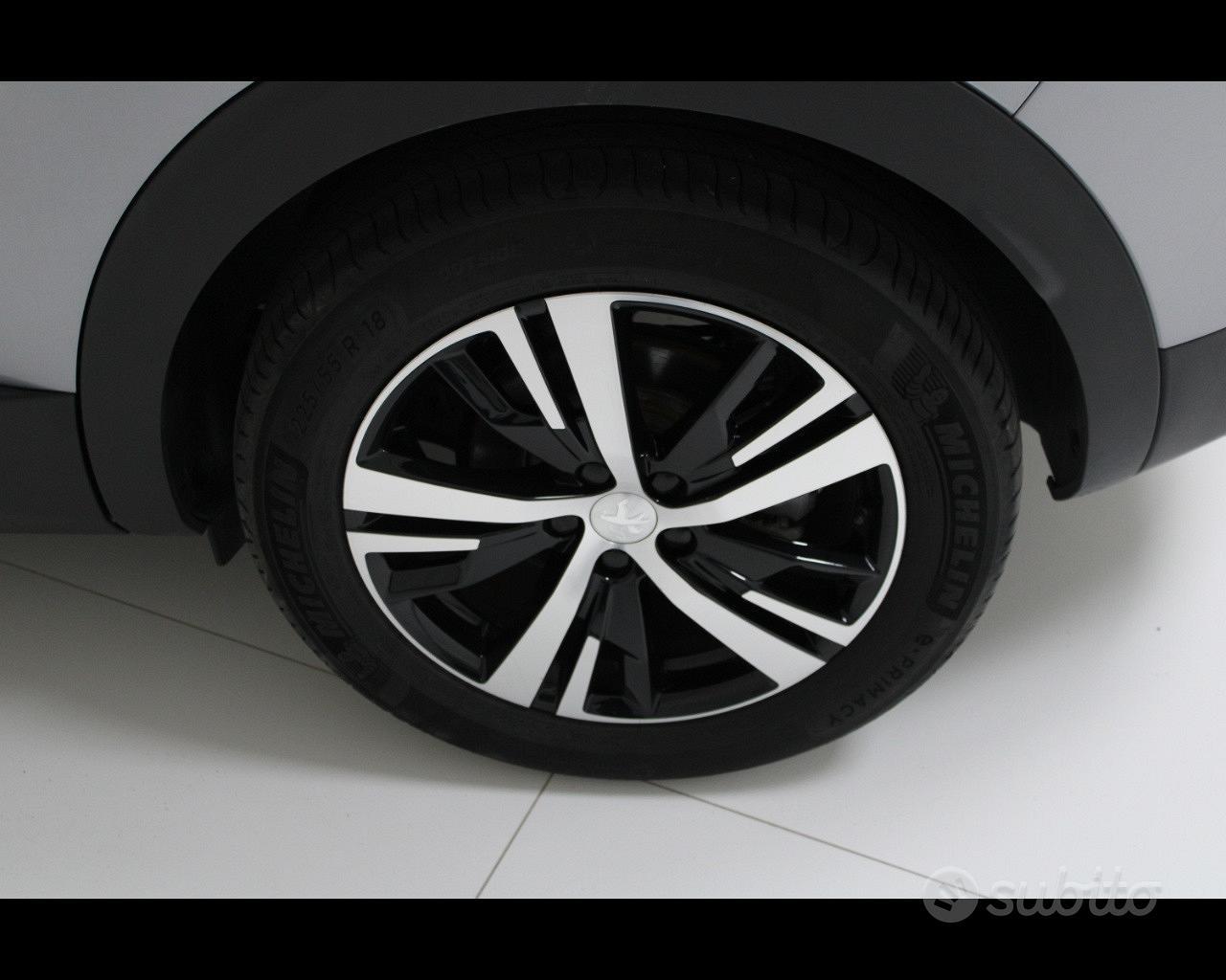 PEUGEOT 3008 2 serie - 3008 PureTech Turbo 130 S&