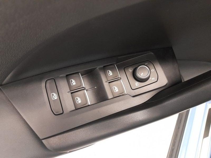 Volkswagen T-Cross 1.0 TSI 85kW R-Line Plus