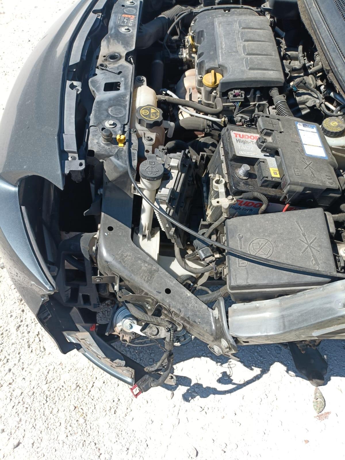 Opel Corsa 1.2 5 porte
