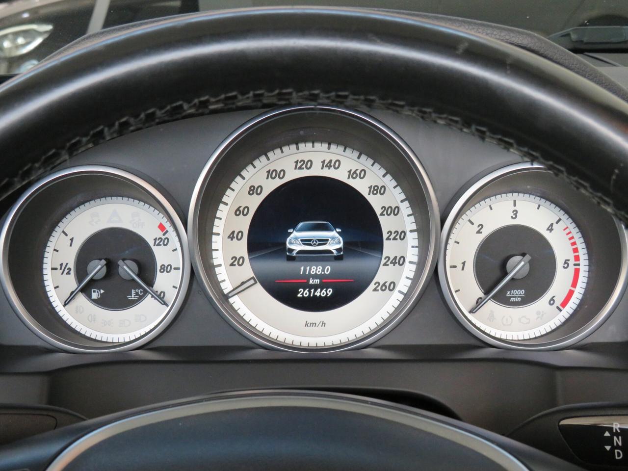 Mercedes-benz E 220 d Cabrio Sport