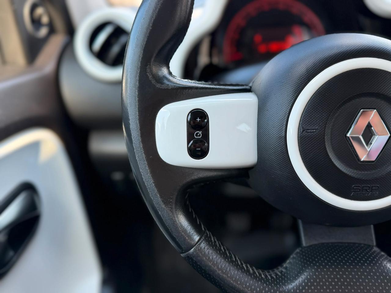 Renault Twingo 2021 Full Led