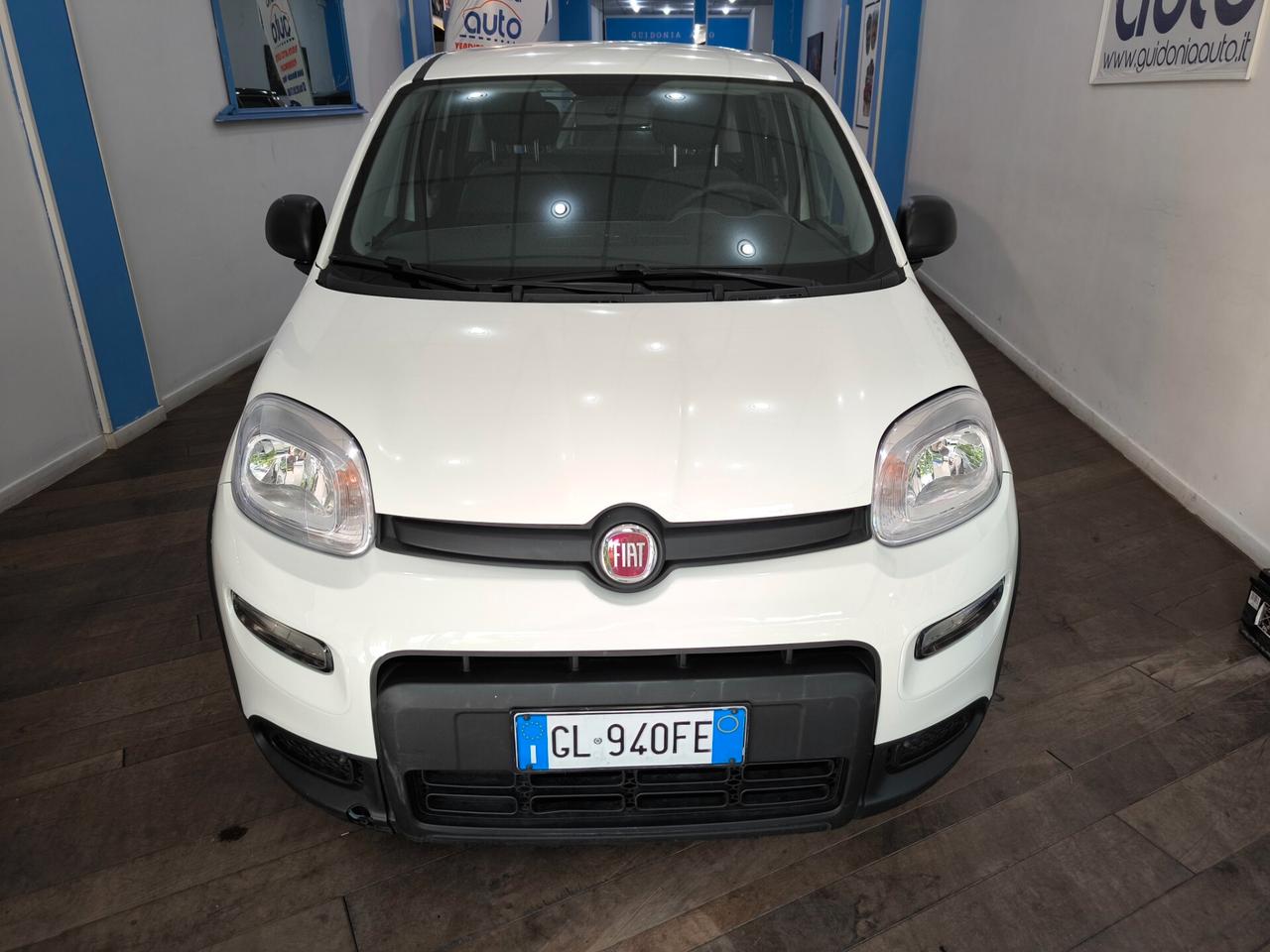 FIAT PANDA 1.0 HYBRID AUTOCARRO