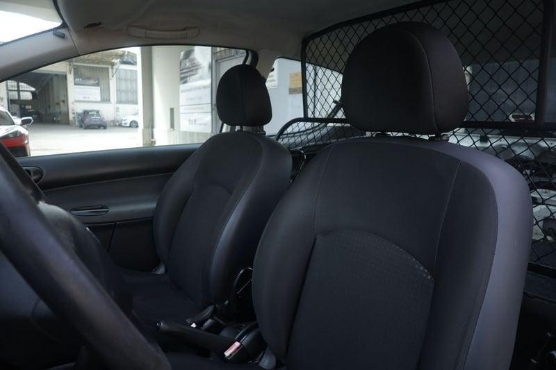 Peugeot 206 Plus Peugeot 206 Plus 3p 1.4 hdi 70CV VAN FAP Unicoproprietario