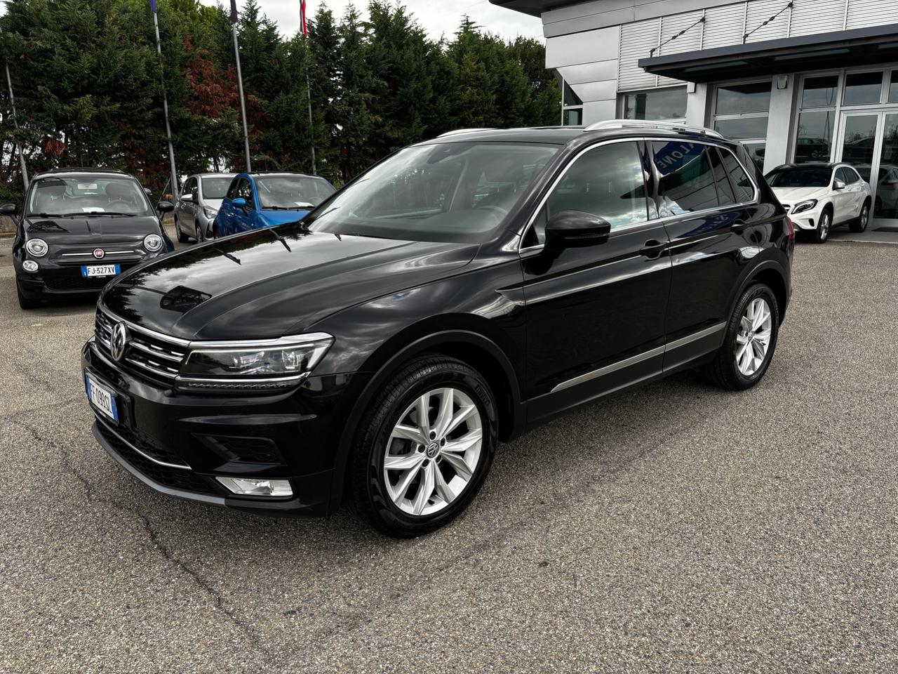 Volkswagen Tiguan 2.0 TDI SCR DSG Executive BlueMotion Technology - 2016
