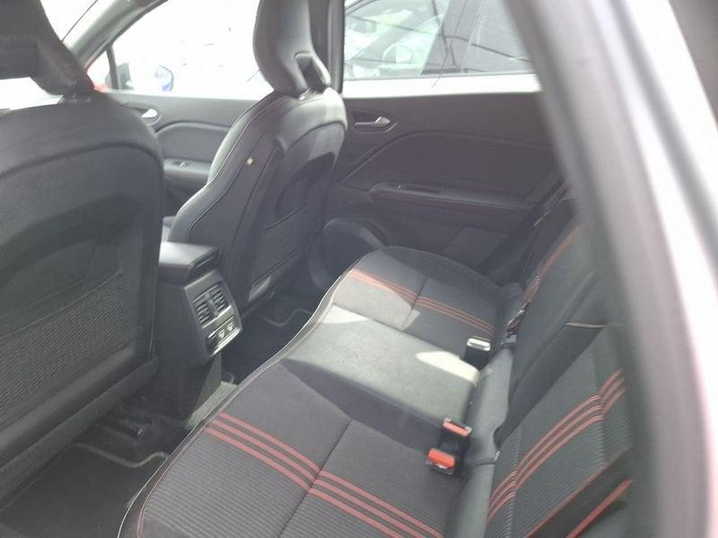 Renault Captur 1.6 E-Tech hybrid RS Line 145cv auto