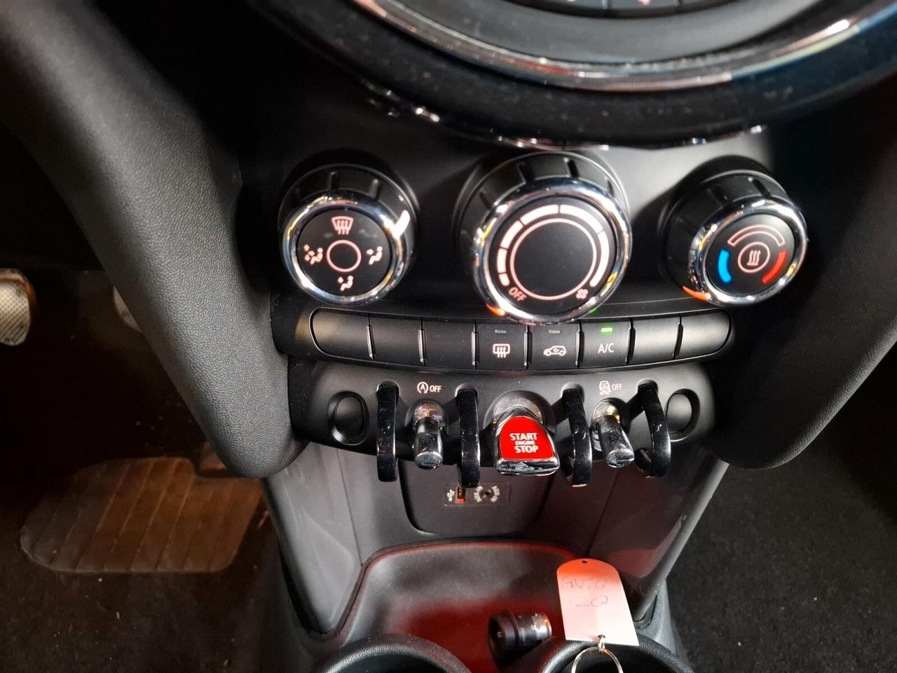 Mini COOPER 15 136CV 100 KW BENZINA NAVIGATORE