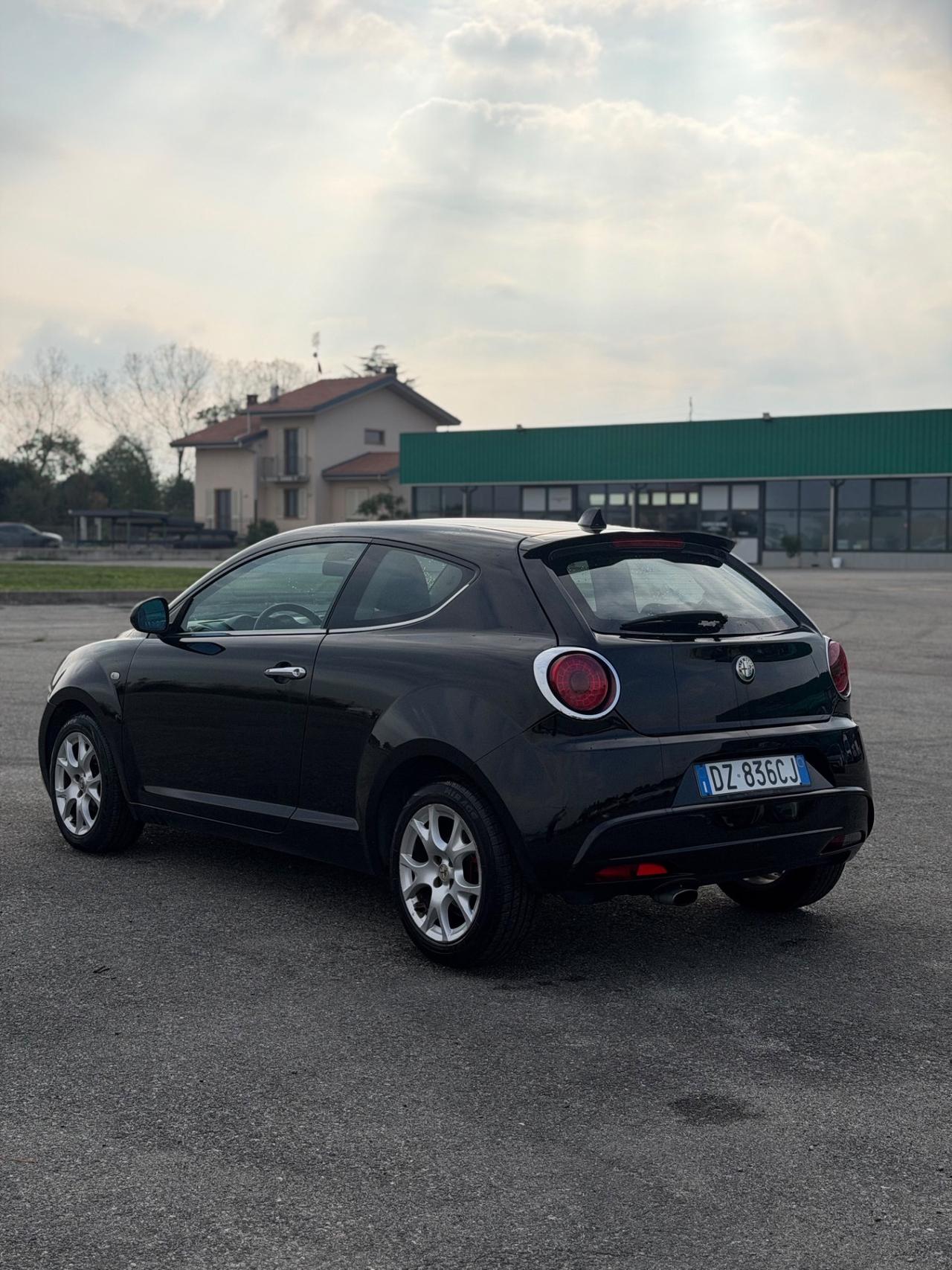 Alfa Romeo MiTo 1.4 78 CV Distinctive Sport Pack