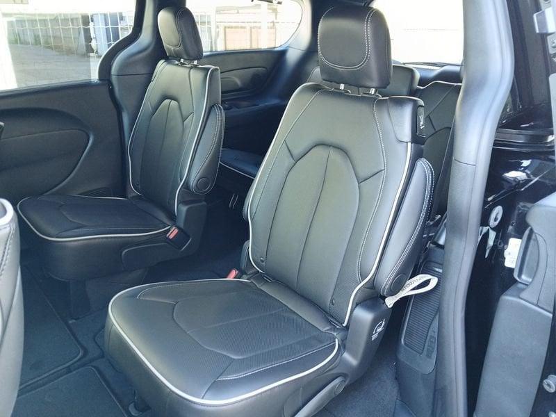 Chrysler Pacifica Pacifica 3.6 V6 Limited awd at9