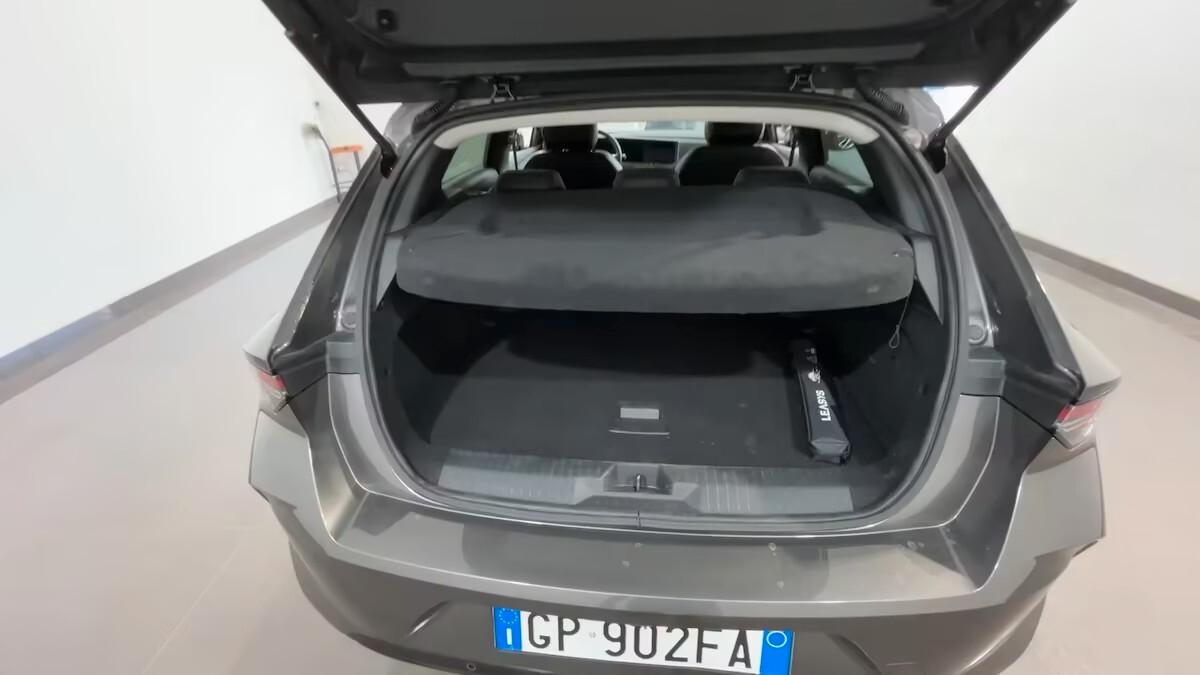 Opel Astra 1.2 Turbo 130 CV Business Elegance