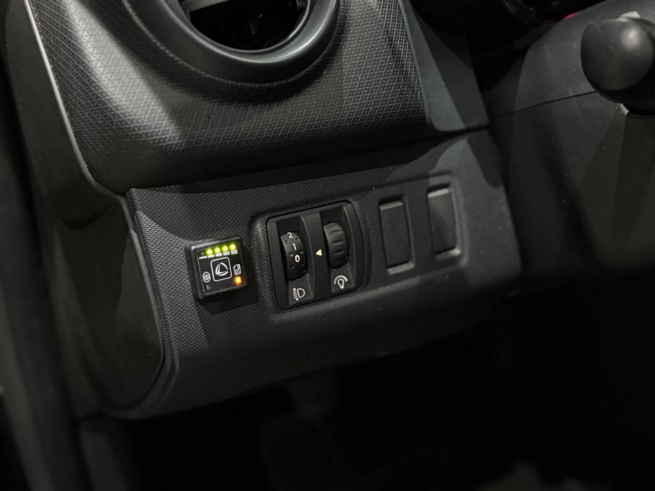 Renault Clio 1.2 75CV GPL cv75/kw55 Per Neopatentati