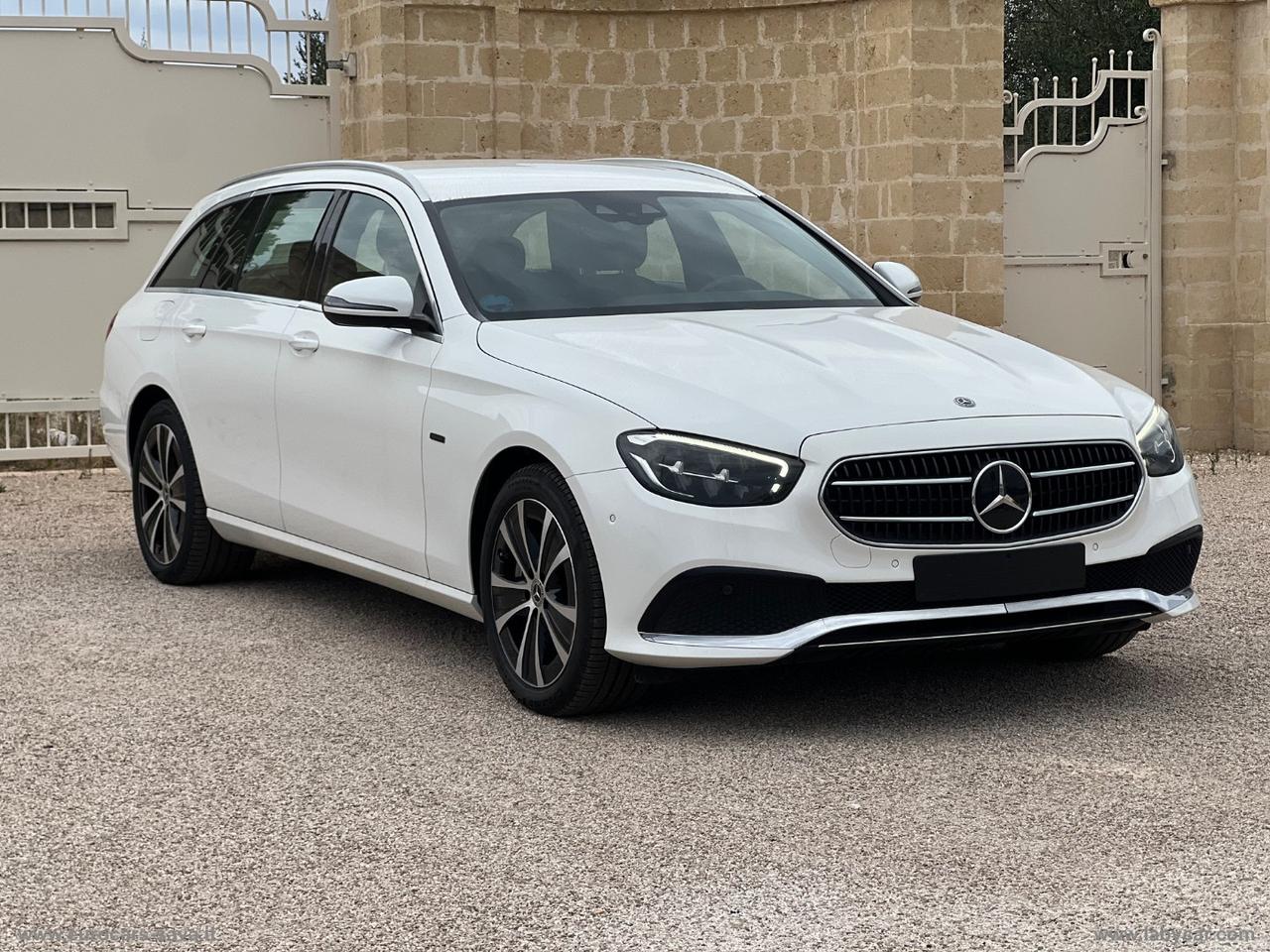 MERCEDES-BENZ E 300 de Auto EQ-Power Business Extra