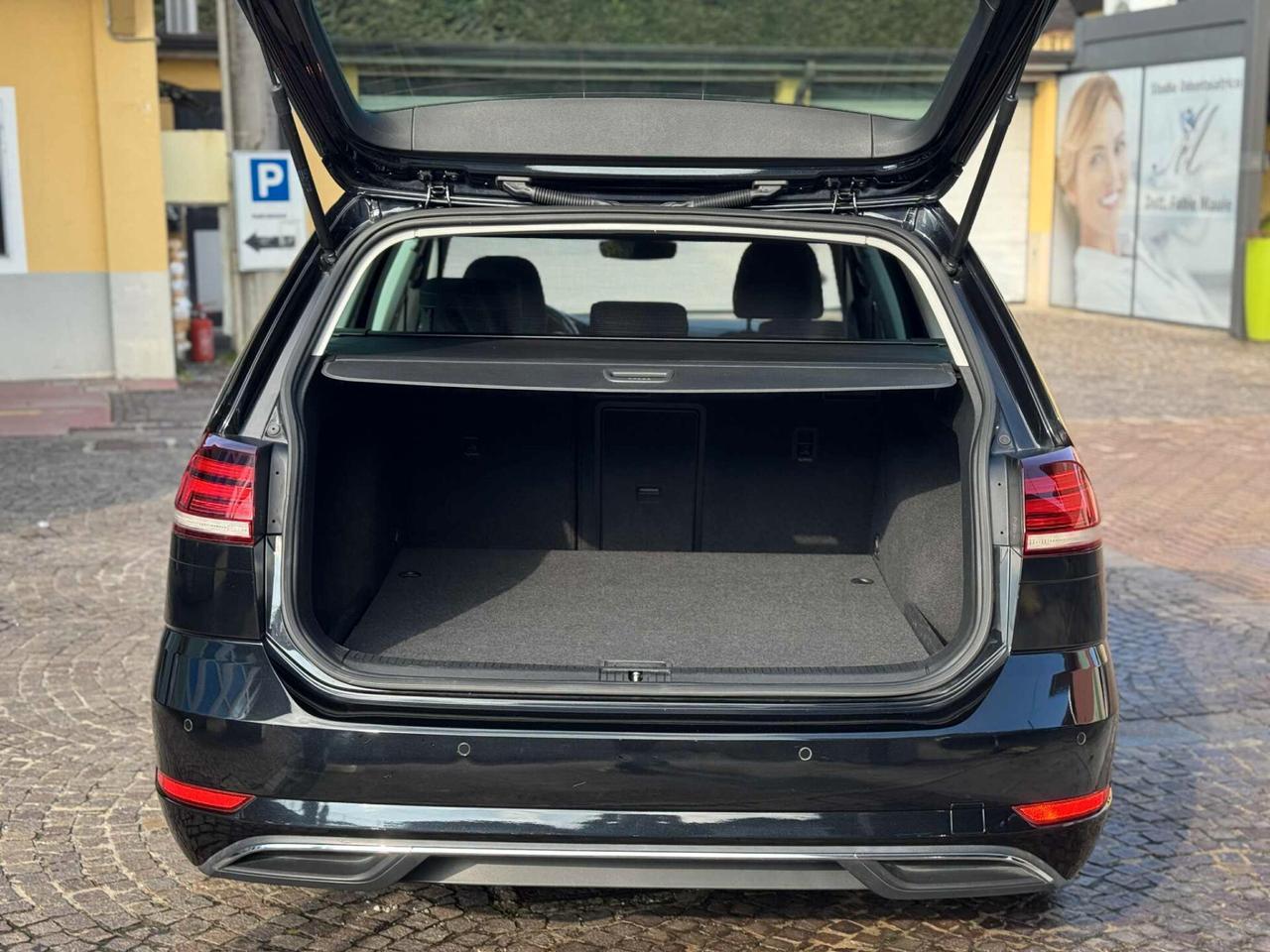 Volkswagen Golf Variant 1.6 TDI 115 CV DSG Highline BlueMotion Tech.