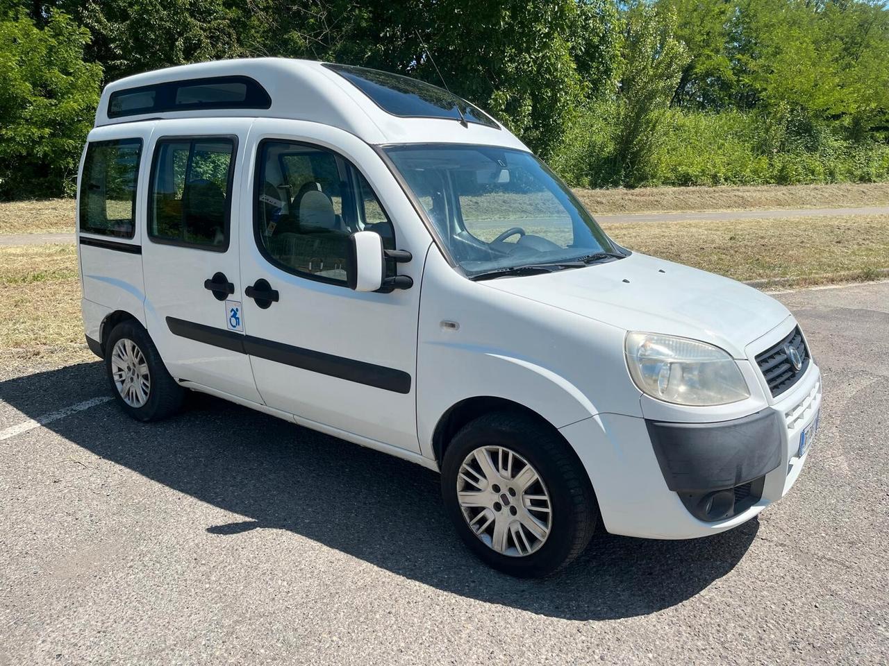 Fiat Doblo 1.3 MJT trasporto disabili - 2009