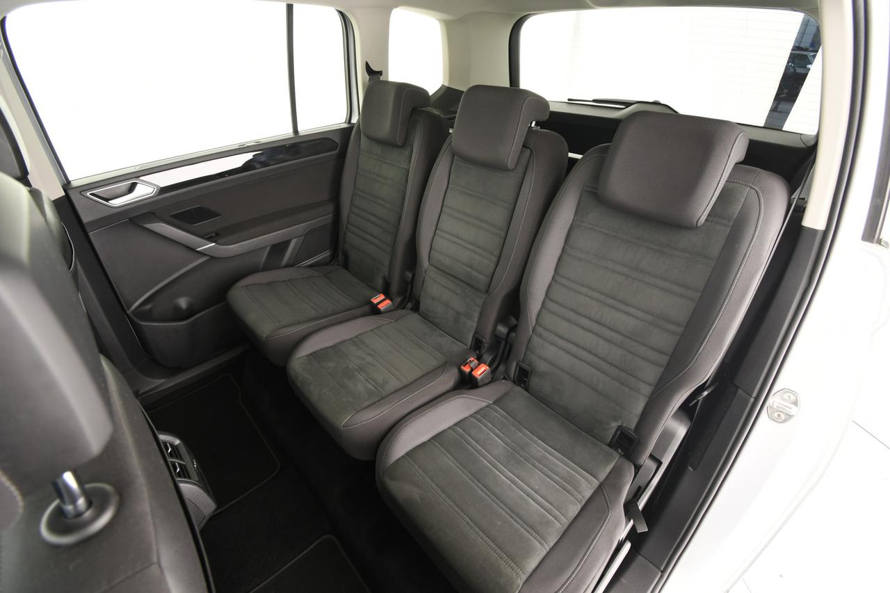 VOLKSWAGEN Touran 1.6 tdi Highline 115cv dsg ACC+ALCANTARA+C17"