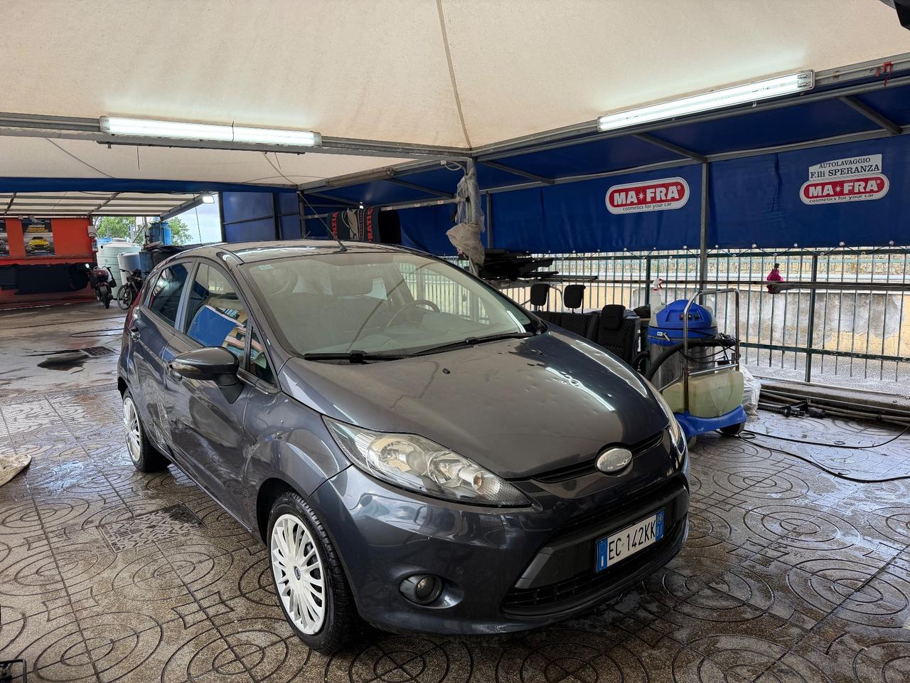 Ford Fiesta 1.6 TDCi 95 CV 5p. Titanium