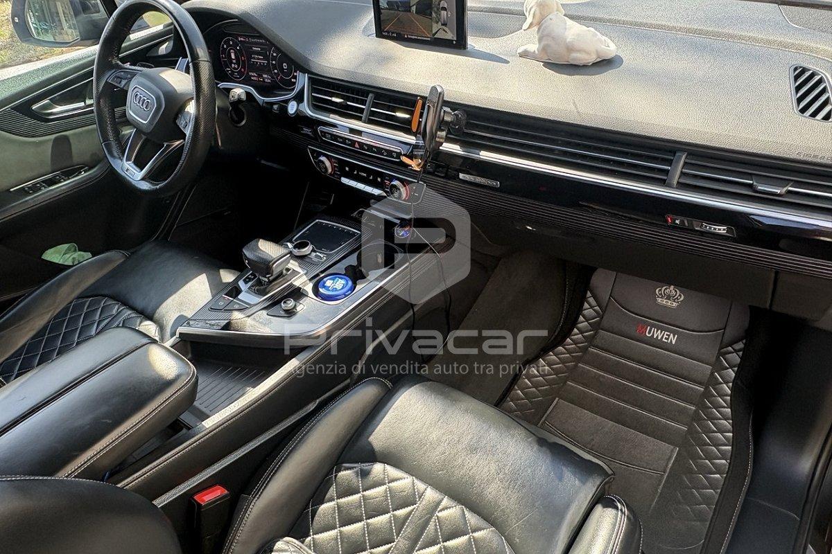 AUDI Q7 3.0 TDI 272 CV quattro tiptronic Business Plus