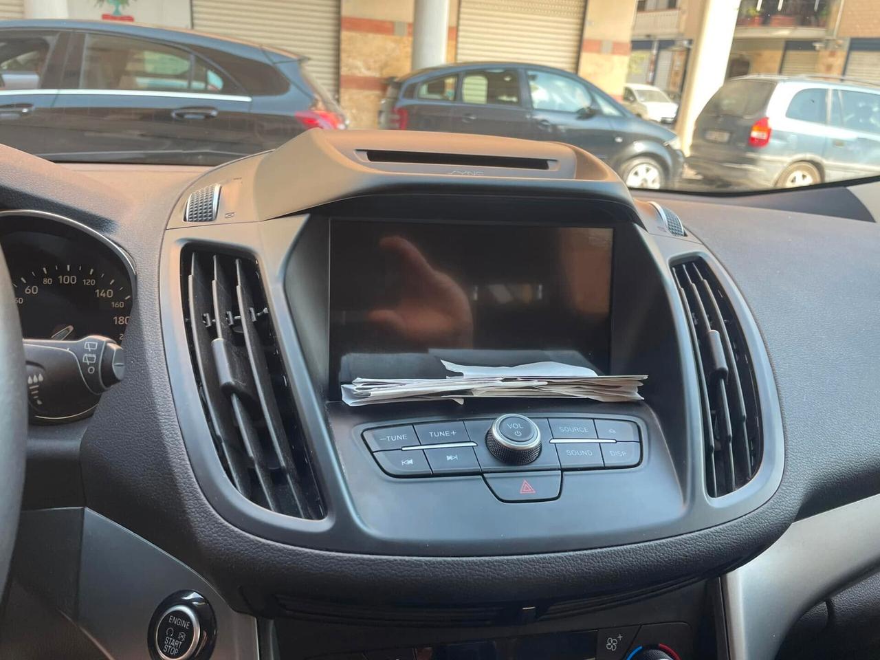 Ford Kuga 2.0 TDCI 120 CV S&S 2WD Powershift TITANIUM