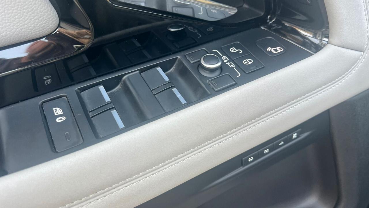 Land Rover Range Evoque 2.0D I4 180 CV AWD Auto R-Dynamic SE