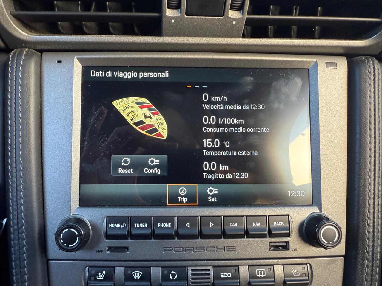 Porsche 911 Carrera Cabriolet