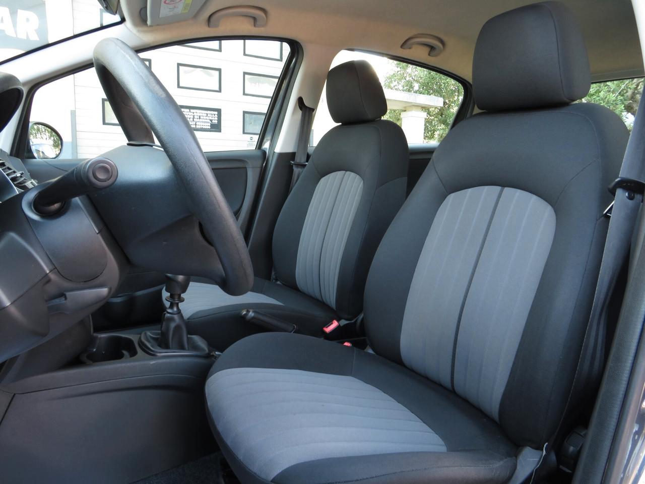 Fiat Punto 1.4 8V 5 porte Natural Power Street