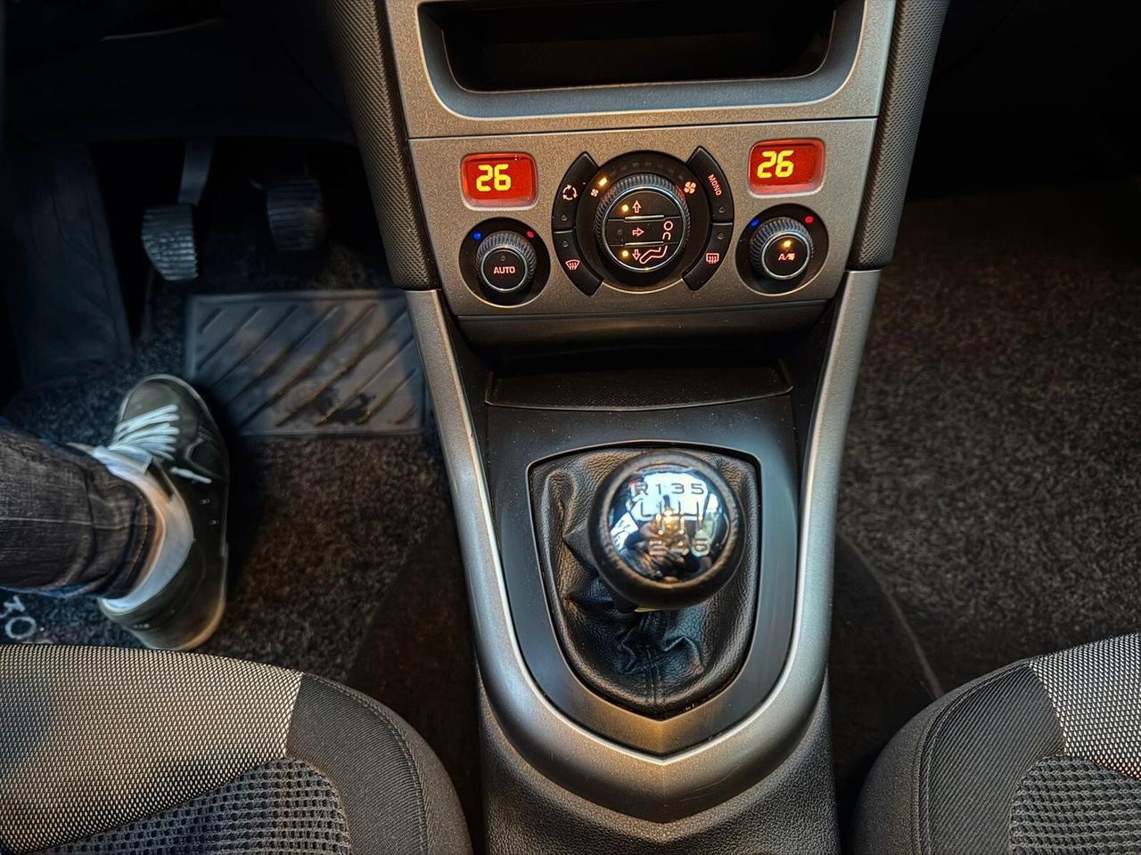 PEUGEOT 308 1.6 8V e-HDi 112cv SW ALLURE