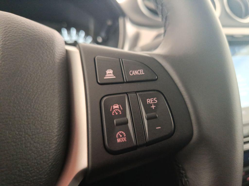 SUZUKI VITARA HYBRID 1.4 TOP 4WD AG BICOLOR