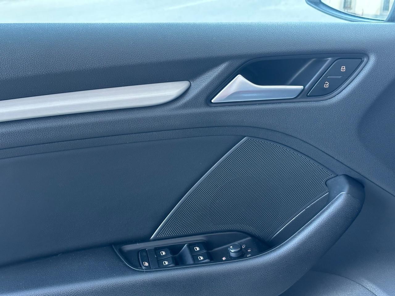 Audi A3 SPB 2.0 TDI S tronic Sport