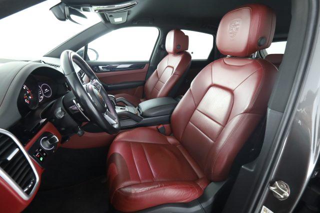 PORSCHE Cayenne Cayenne