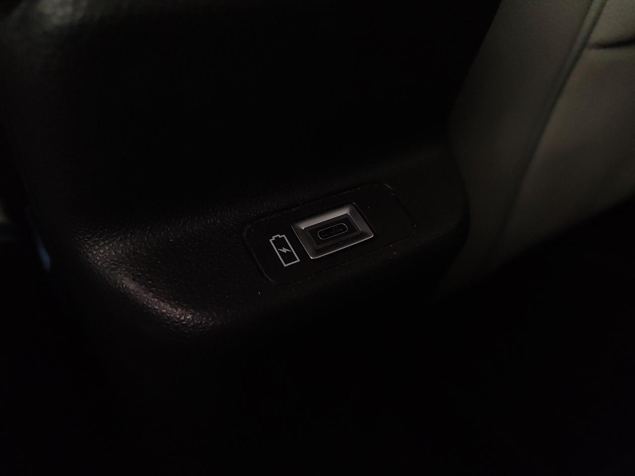 Fiat 600 Hybrid 136 CV DCT MHEV La Prima