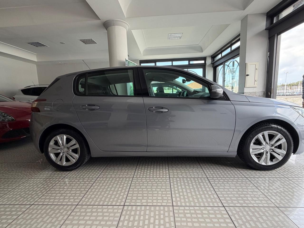 Peugeot 308 1.6 e-HDi 115 CV Stop&Start Business