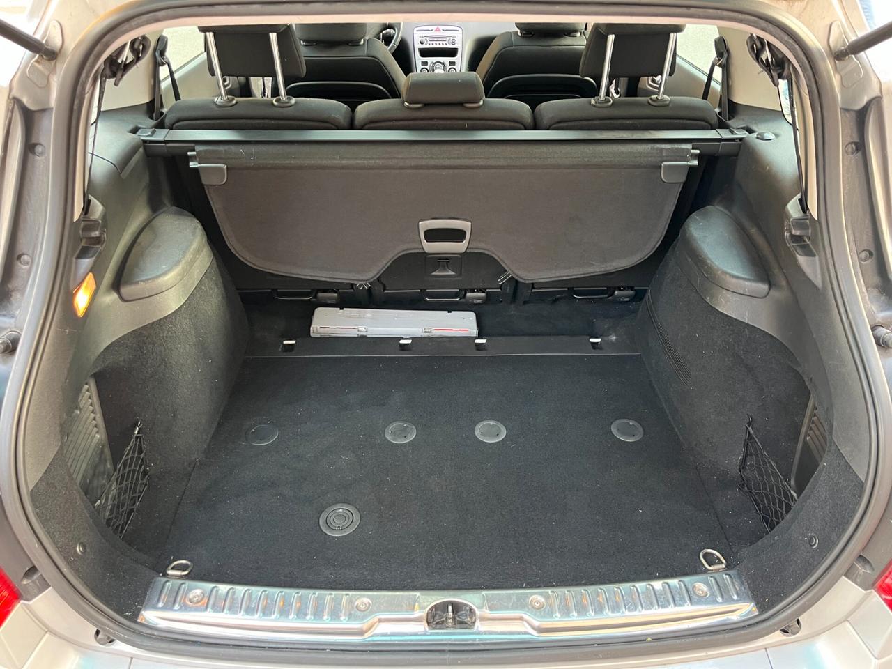 Peugeot 308 1.6 HDi 110CV SW Ciel Tecno