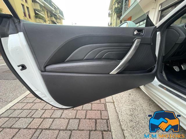 PEUGEOT RCZ 2.0 HDi cinghia e pneumatici nuovi