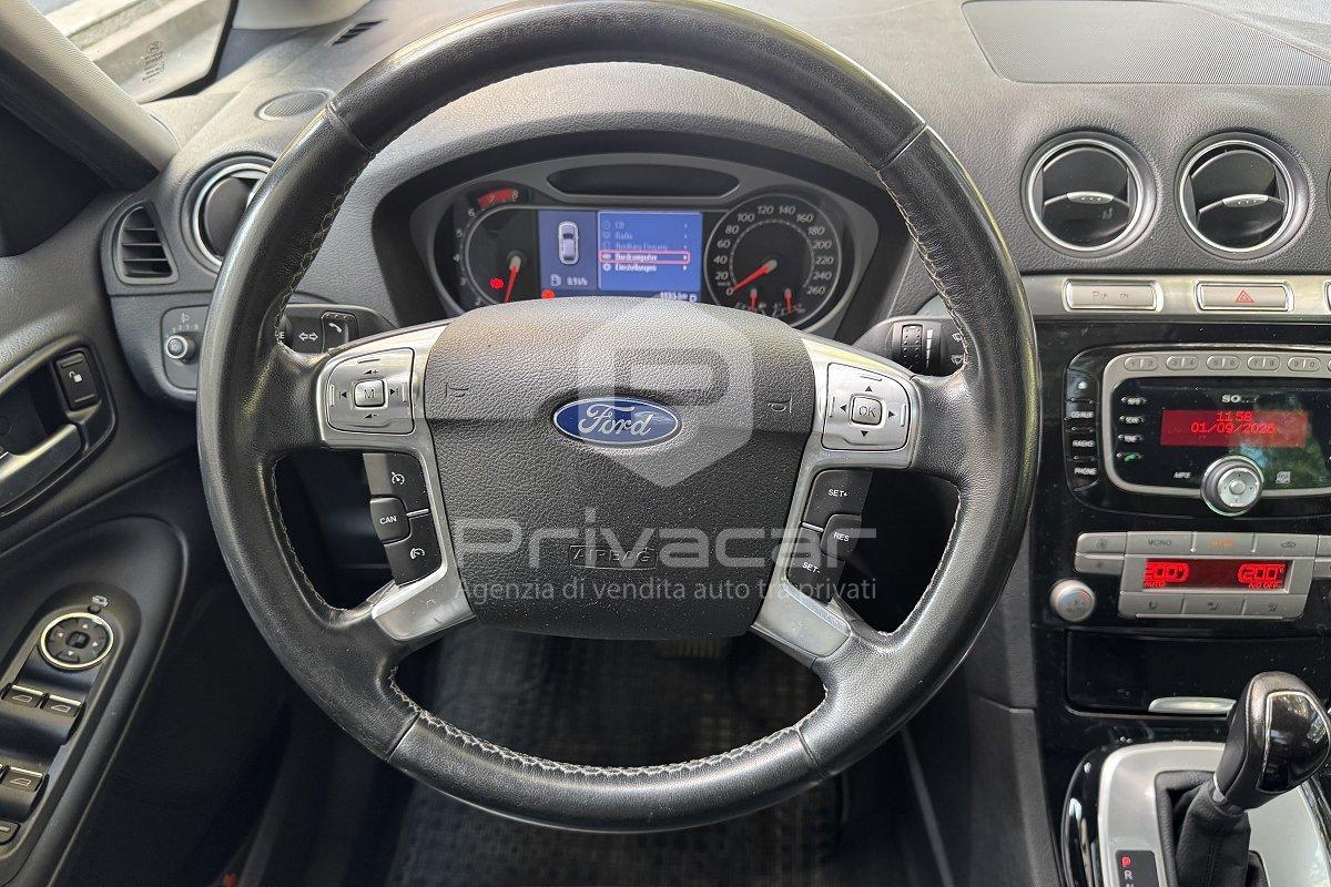 FORD S-Max 2.0 200CV Powershift Titanium