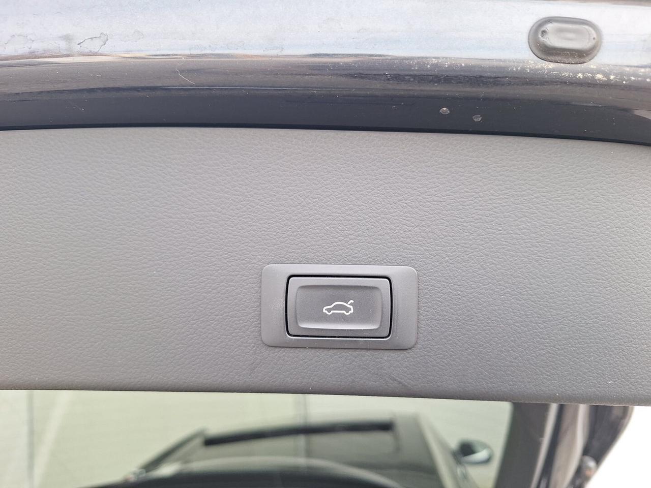 Audi A6 Avant 2.0 S-Line Sportpaket Plus, Tetto