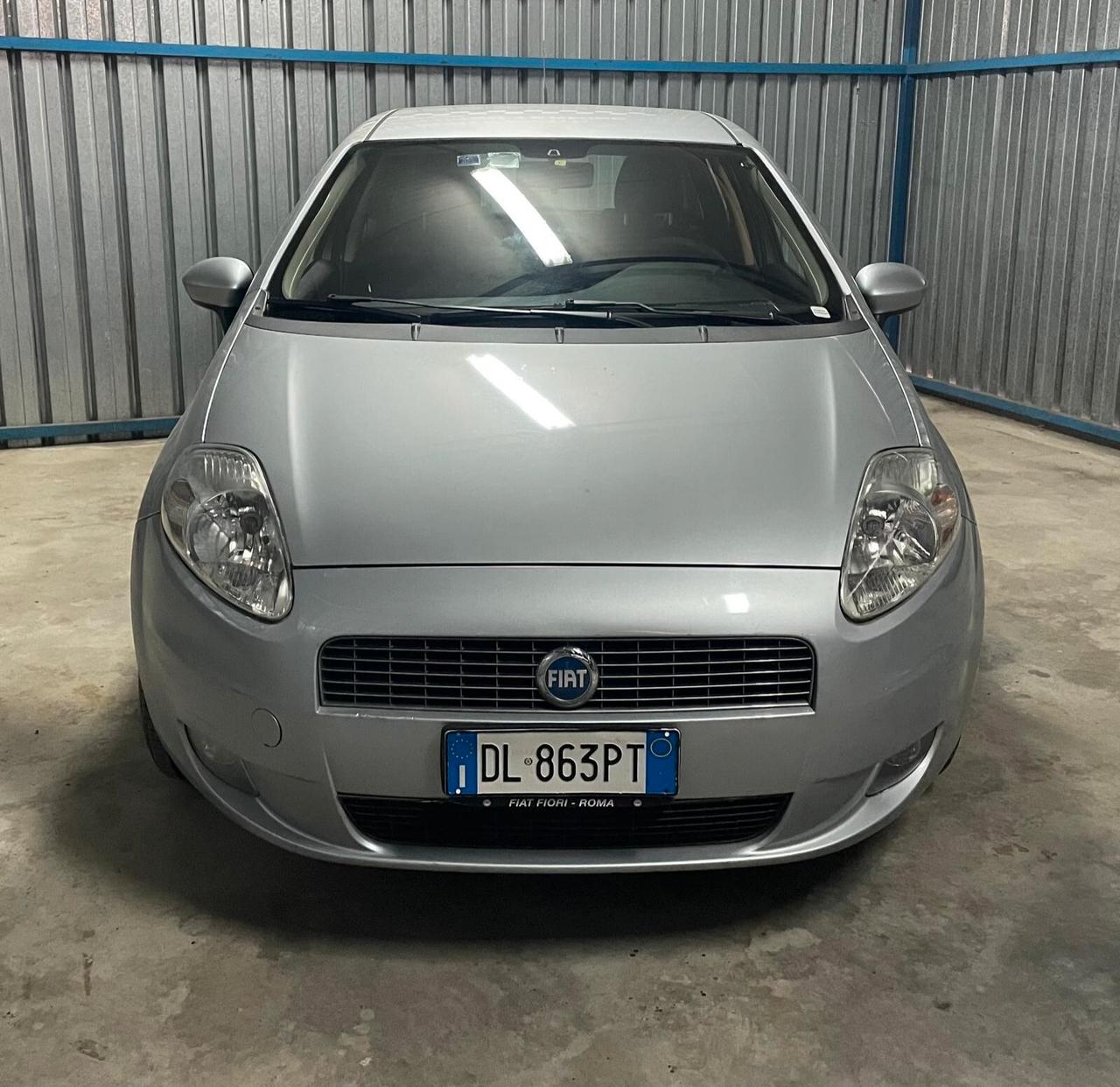 FIAT GRANDE PUNTO 1.2 - NEOPATENTATI