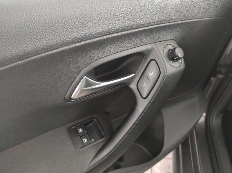 VOLKSWAGEN Polo 5ª serie - Polo 1.2 TDI DPF 3 porte Trendline