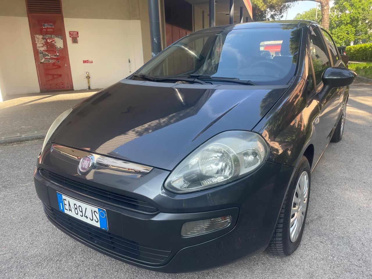 Fiat Punto Evo 1.2 benzina per neo pat pronta al uso