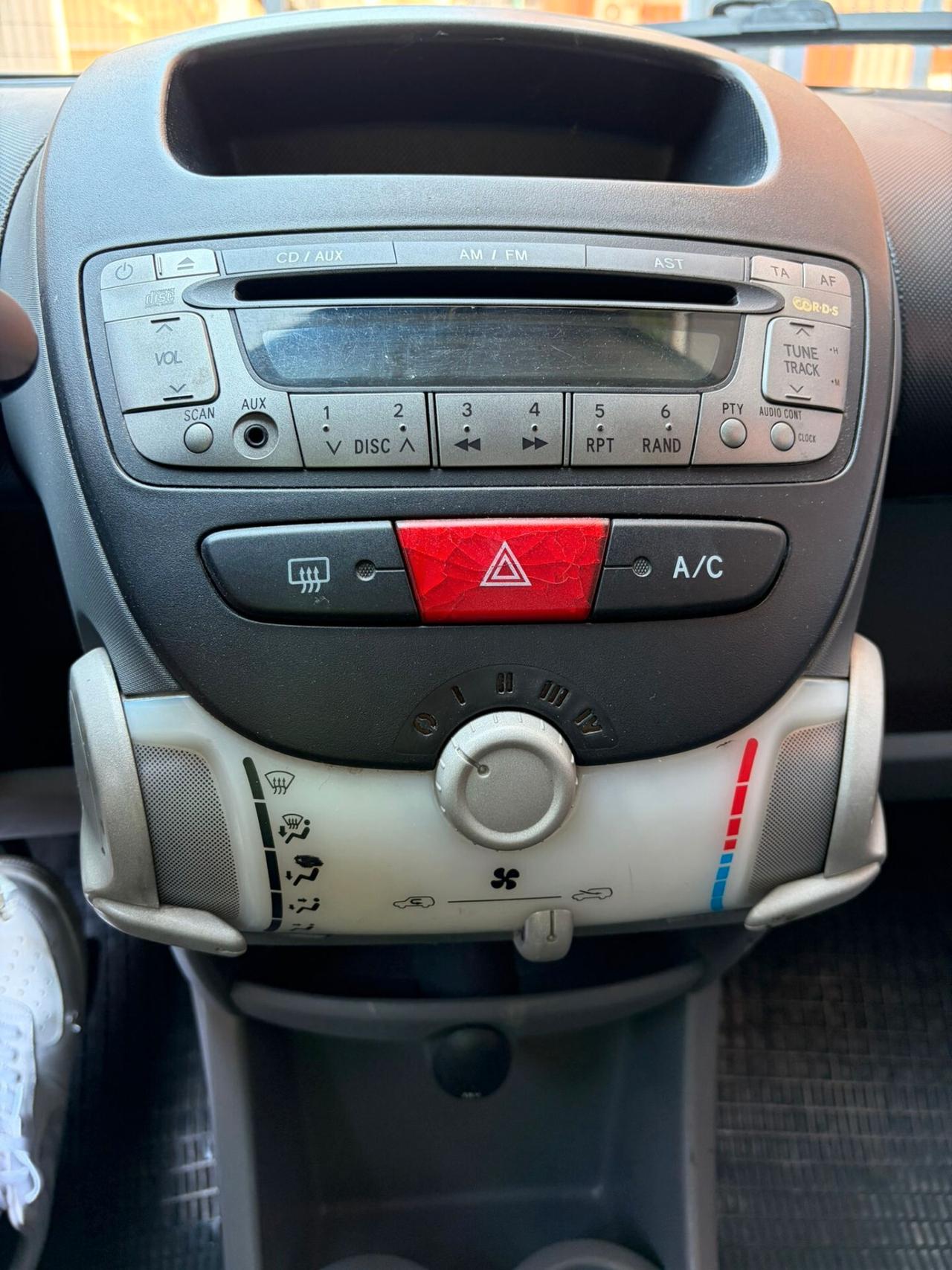 Citroen C1 1.4 HDi 55CV 5 porte AMIC1
