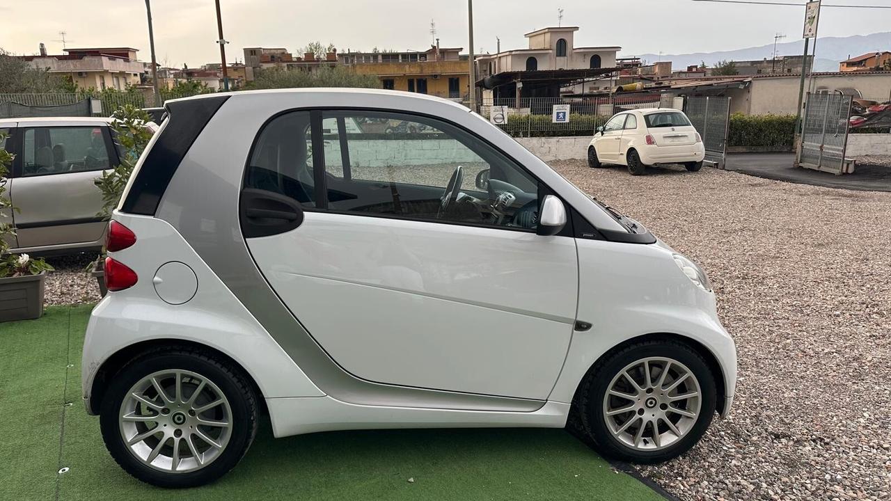 Smart ForTwo 1000 52 kW coupé pure