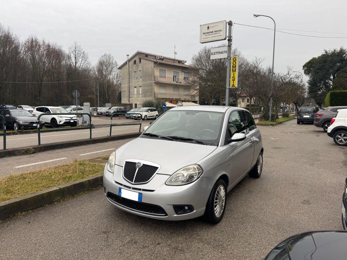 LANCIA - Ypsilon - 1.2 Argento