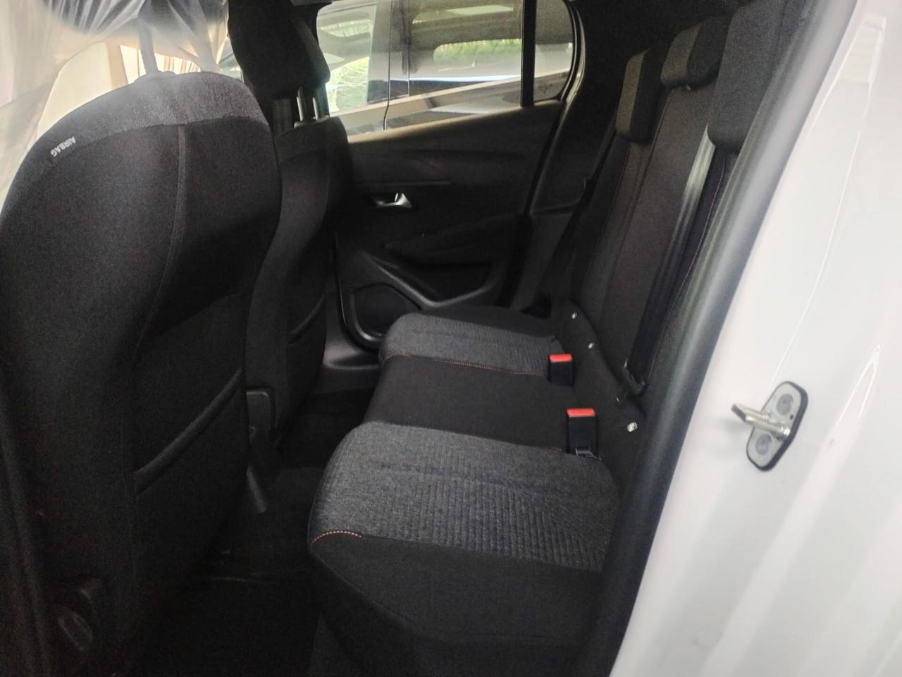 Peugeot 208 Hybrid 110 e-DCS6 Style