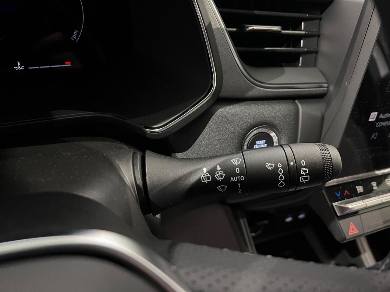 RENAULT Captur II 2024 1.0 eco-g Techno 100cv - PACK TECHNO + NAVIGATION