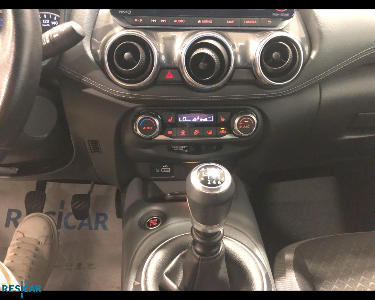 NISSAN JUKE N-CONNECTA MT