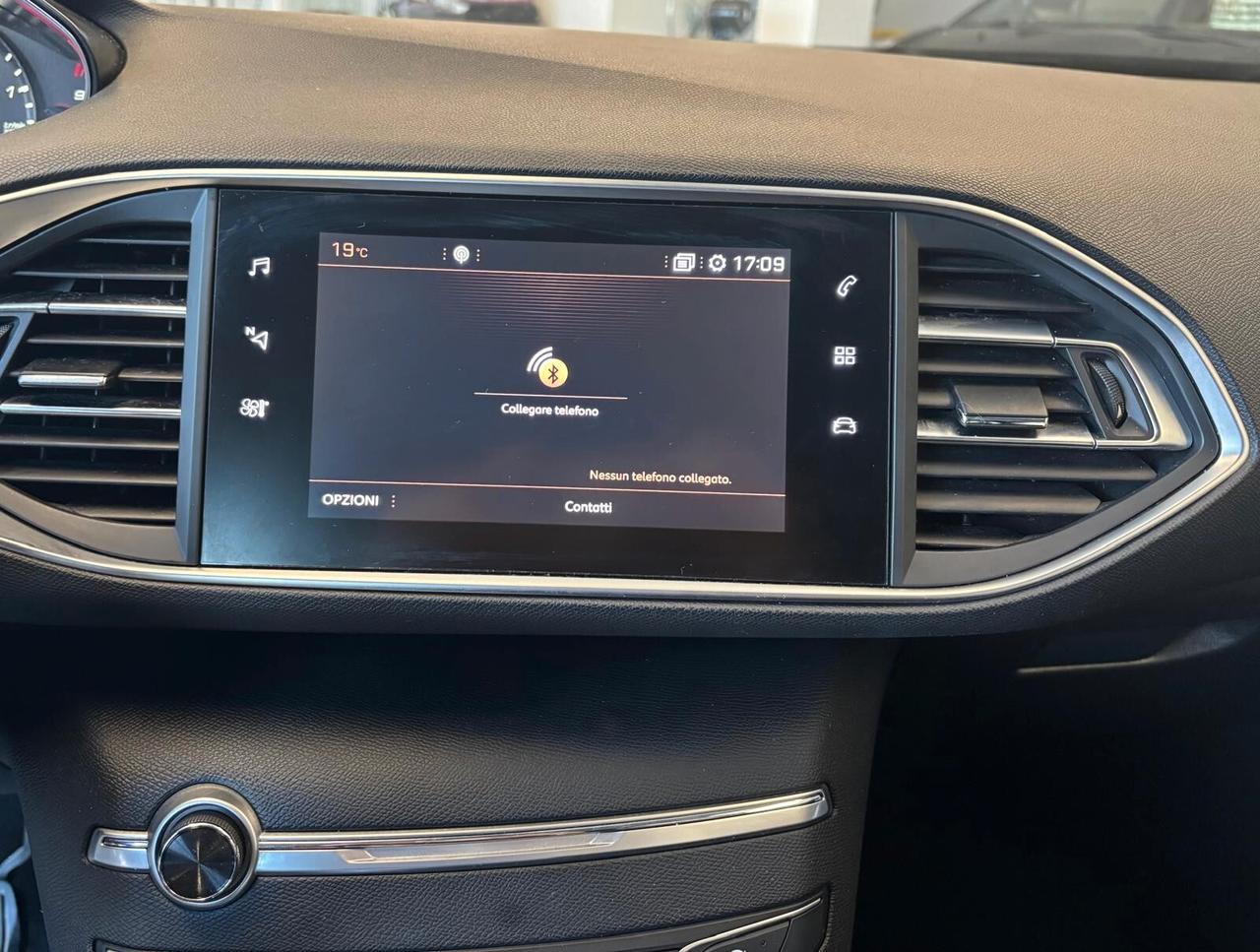 Peugeot 308 BlueHDi 120 cv anno 2018 AUTOCARRO