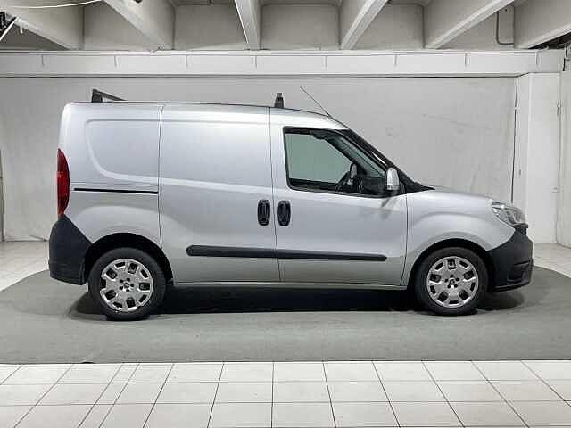 Fiat Doblò 2.0 MJT PC Combi N1 SX E5+