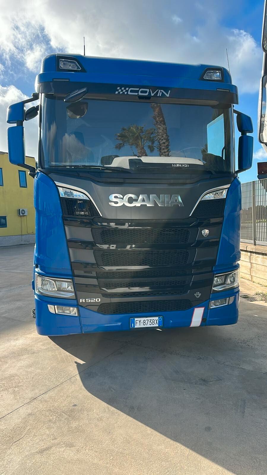 Scania motrice R 520 telaio 8x2 Intarder MOTORE 8V
